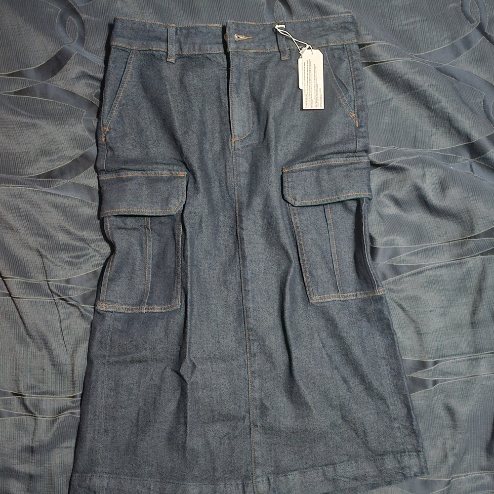 Denim Maxi Skirt with Pockets